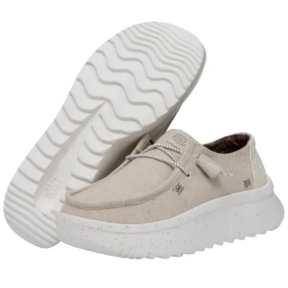 Hey Dude Wendy Peak Chambray - Cream 10 - Picture 1 of 16